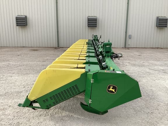 Image of John Deere SH12F equipment image 1