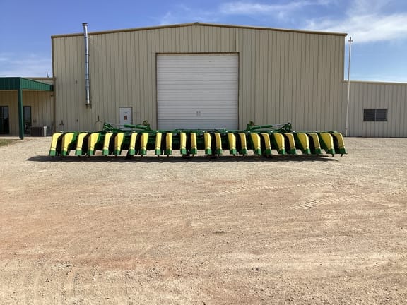 2019 John Deere SH12F Equipment Image0