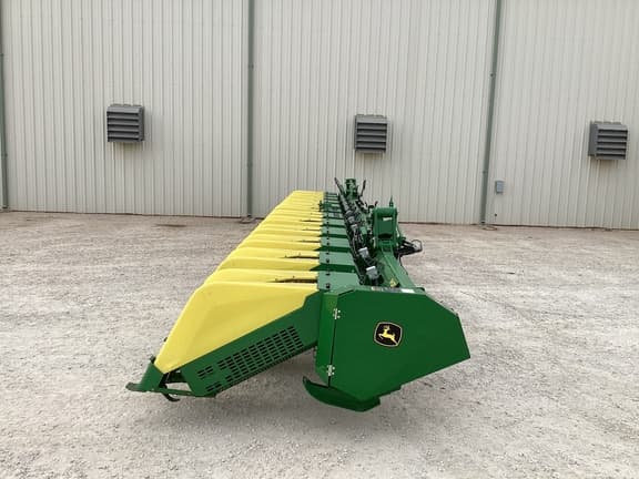 Image of John Deere SH12F equipment image 1