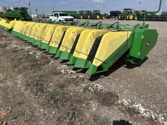 Image of John Deere SH12R Primary image