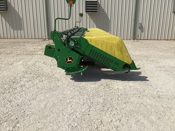 Image of John Deere SH8R equipment image 3