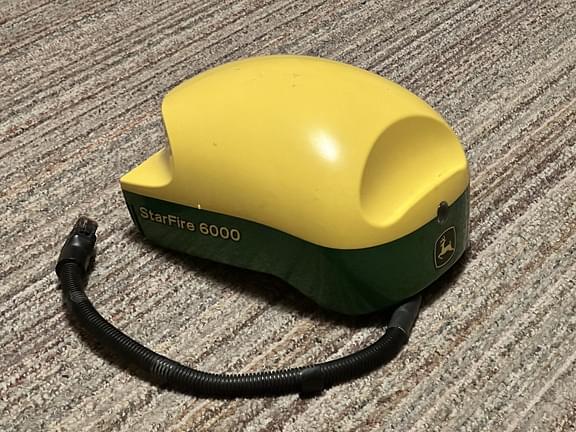 Image of John Deere StarFire 6000 Image 0