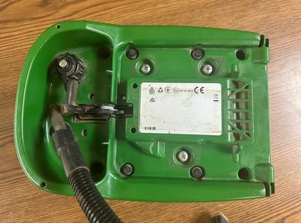 Image of John Deere StarFire 6000 equipment image 4