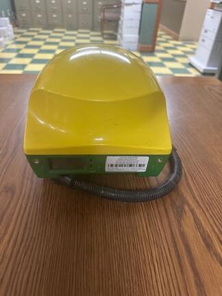 Image of John Deere StarFire 6000 equipment image 3