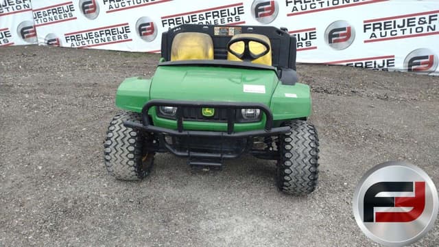 Image of John Deere Gator TH 6x4 equipment image 1