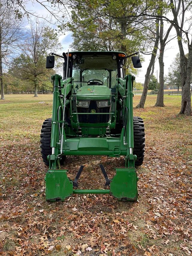 Image of John Deere 5075E equipment image 1