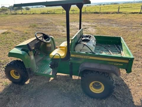 Image of John Deere Gator TS 4x2 equipment image 3