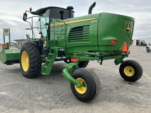 Image of John Deere W235 equipment image 2