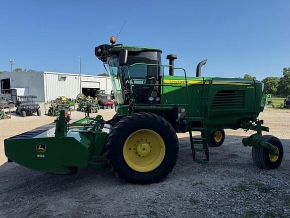 Image of John Deere W235 equipment image 4