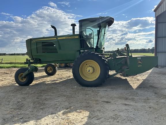 Image of John Deere W235 equipment image 1