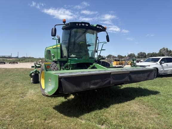 Image of John Deere W235 equipment image 1