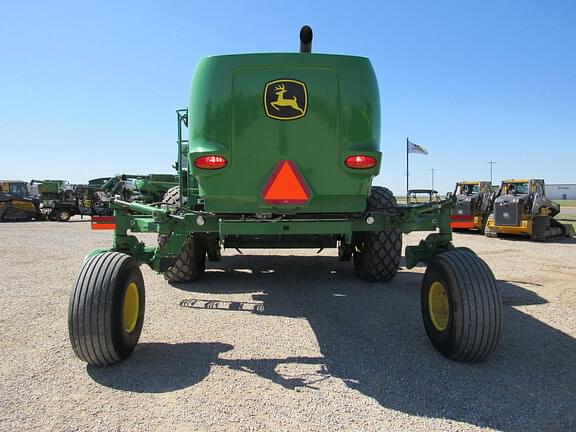 Image of John Deere W235 equipment image 3