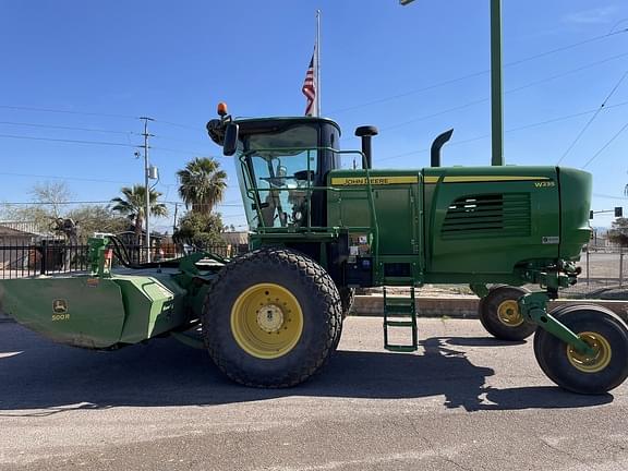 Image of John Deere W235 equipment image 3