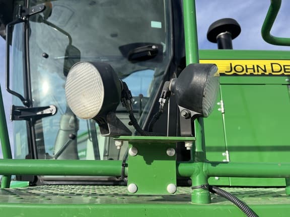 Image of John Deere W235 equipment image 4