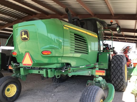 Image of John Deere W235 equipment image 4