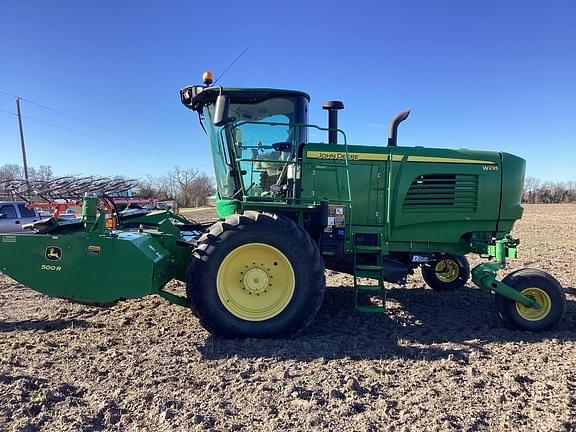 Image of John Deere W235 Primary image