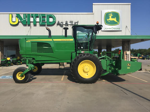Image of John Deere W235 equipment image 2