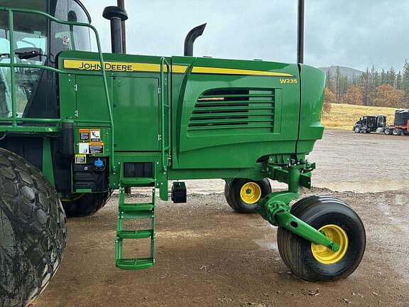 Image of John Deere W235 equipment image 1