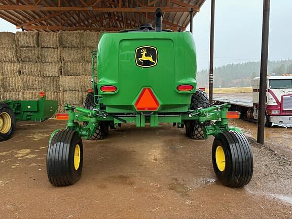 Image of John Deere W235 equipment image 3