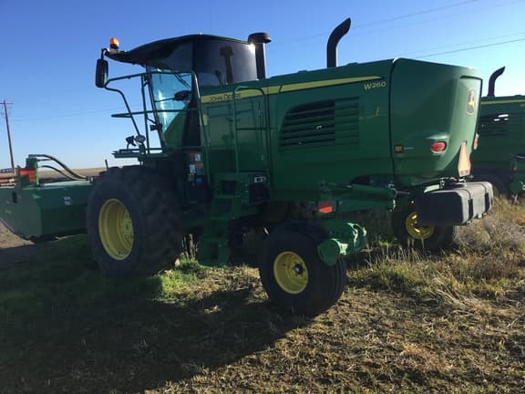 Image of John Deere W260 equipment image 1