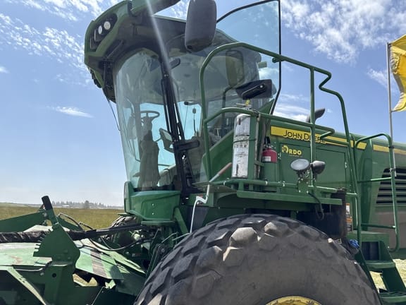 2019 John Deere W260 Equipment Image0