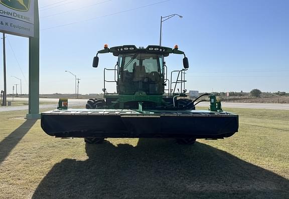 Image of John Deere W260 equipment image 1