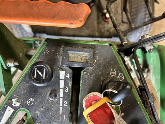 Image of John Deere W48M equipment image 3