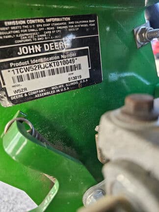 Image of John Deere W52R equipment image 4