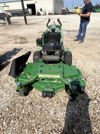 Image of John Deere W52R equipment image 2