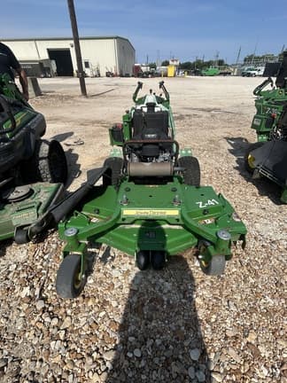 Image of John Deere W52R equipment image 2