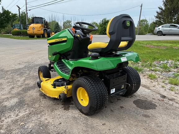 Image of John Deere X330 equipment image 2