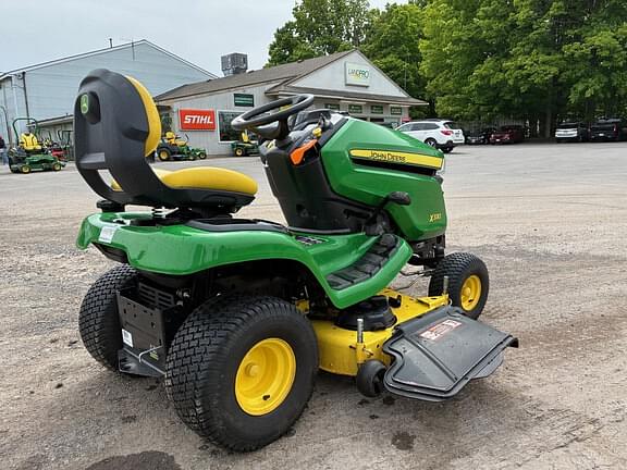 Image of John Deere X330 equipment image 4