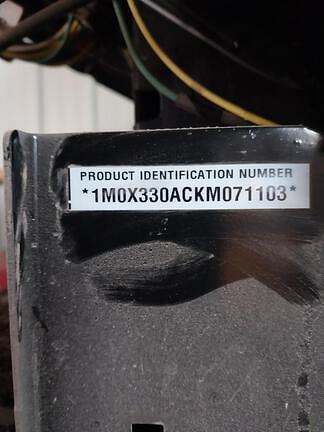 Image of John Deere X330 equipment image 4