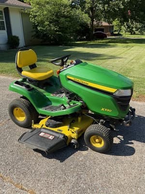 2019 John Deere X330 Image