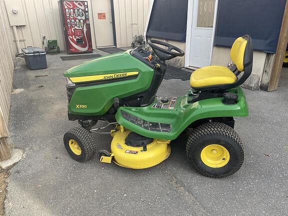 Image of John Deere X330 Image 0