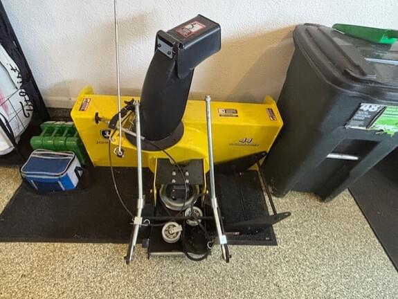 Image of John Deere X350 equipment image 4