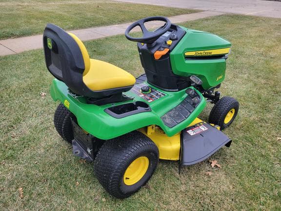 Image of John Deere X350 equipment image 4