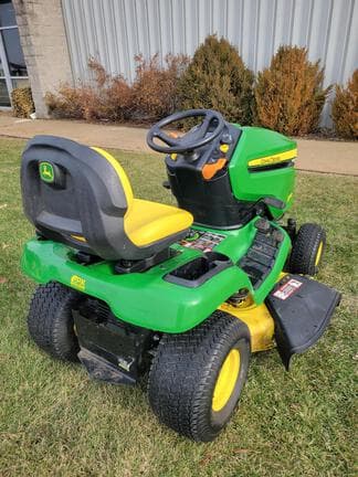 Image of John Deere X350 equipment image 4