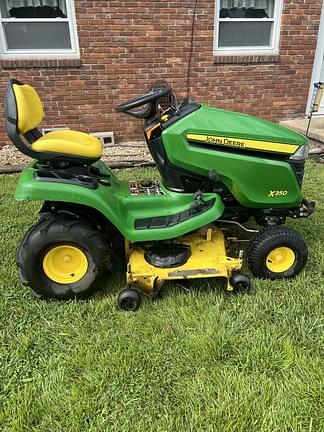 Image of John Deere X350 equipment image 3