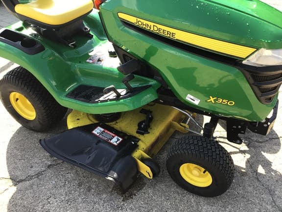 Image of John Deere X350 equipment image 3