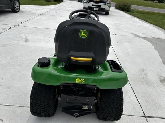 Image of John Deere X350 equipment image 3