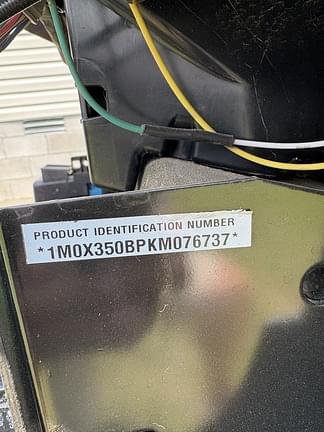 Image of John Deere X350 equipment image 1