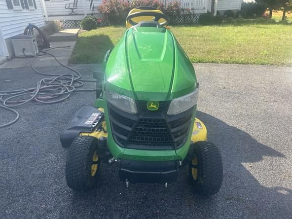 Image of John Deere X354 equipment image 3