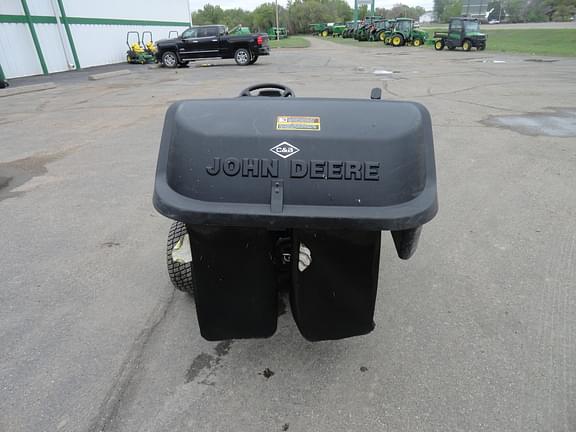 Image of John Deere X354 equipment image 4