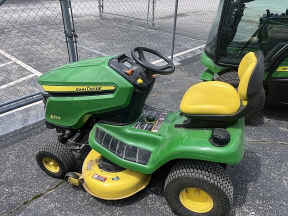 Image of John Deere X370 Primary image