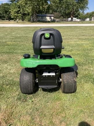 Image of John Deere X370 equipment image 2