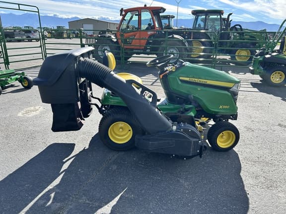 Image of John Deere X380 equipment image 4