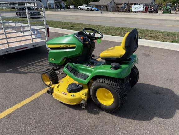 Image of John Deere X380 equipment image 1