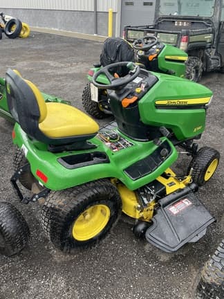 Image of John Deere X380 equipment image 3
