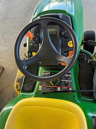 Image of John Deere X380 equipment image 3